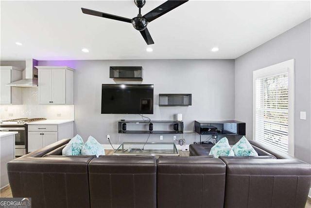 3484 Orchard Street, Hapeville, GA 30354