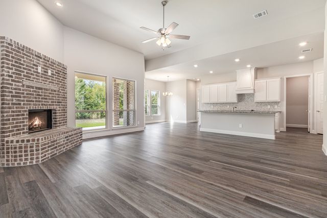 1512 Lynx Loop, Forney, TX 75126