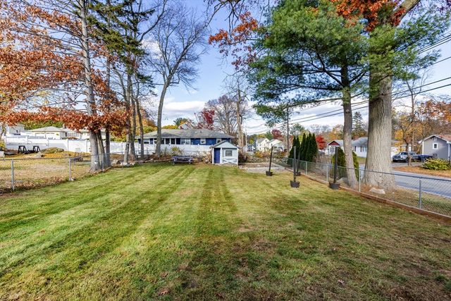 3 Woekel Ter, Methuen, MA 01844