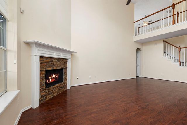 5719 Indigo Trails Drive, Richmond, TX 77469