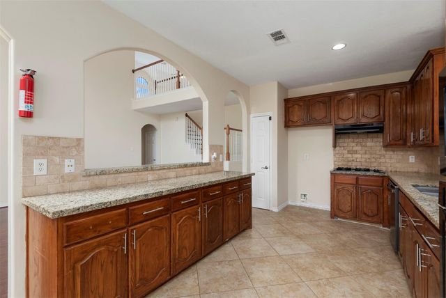 5719 Indigo Trails Drive, Richmond, TX 77469