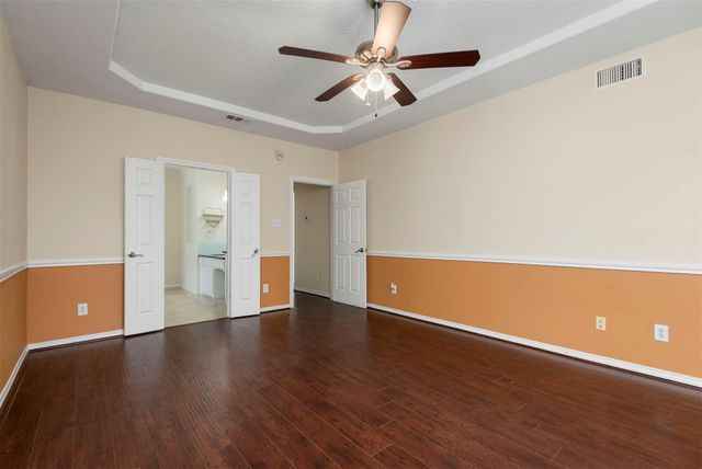 5719 Indigo Trails Drive, Richmond, TX 77469