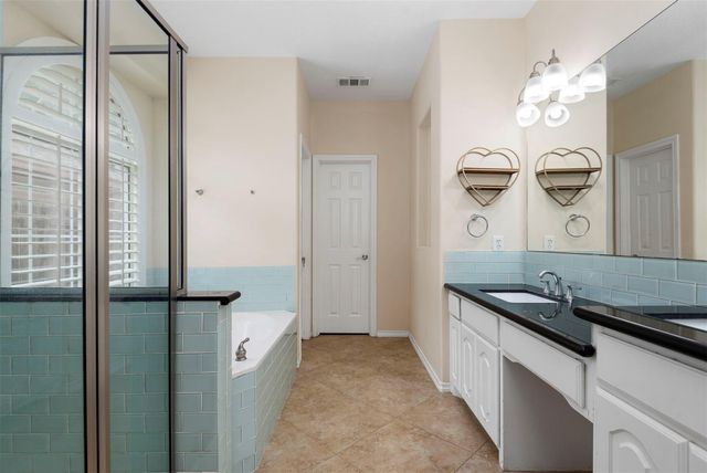 5719 Indigo Trails Drive, Richmond, TX 77469