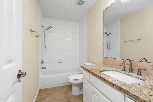 5719 Indigo Trails Drive, Richmond, TX 77469