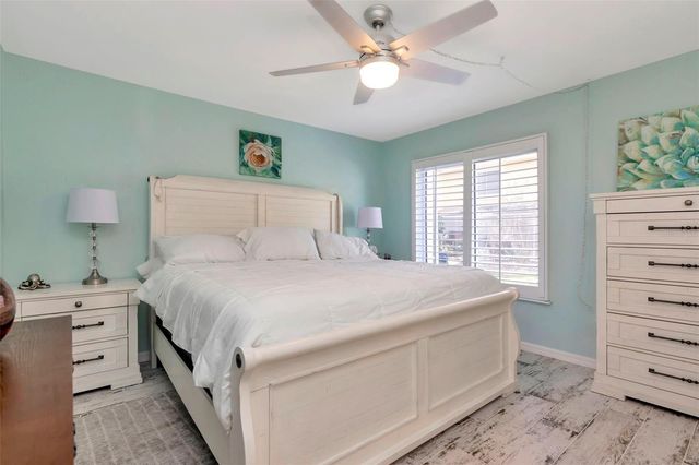 4230 36TH AVENUE S B, St Petersburg, FL 33711