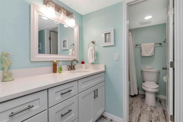 4230 36TH AVENUE S B, St Petersburg, FL 33711