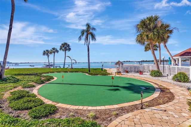 4230 36TH AVENUE S B, St Petersburg, FL 33711