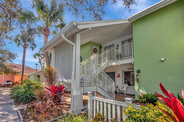 4230 36TH AVENUE S B, St Petersburg, FL 33711