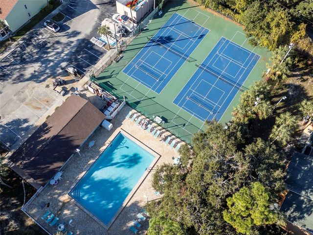 4230 36TH AVENUE S B, St Petersburg, FL 33711