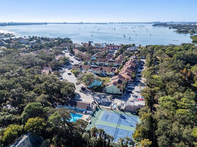 4230 36TH AVENUE S B, St Petersburg, FL 33711