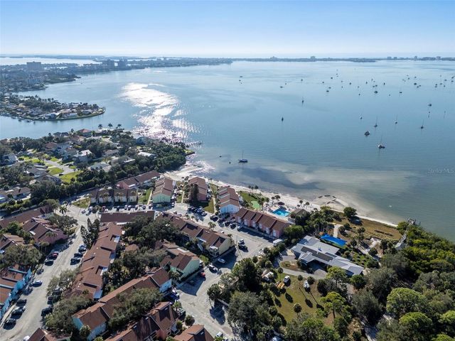 4230 36TH AVENUE S B, St Petersburg, FL 33711