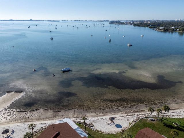 4230 36TH AVENUE S B, St Petersburg, FL 33711