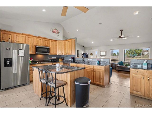 937 Snow Lake Ct, Watkins, CO 80137