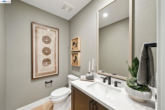 1658 Wren Street, Dublin, CA 94568