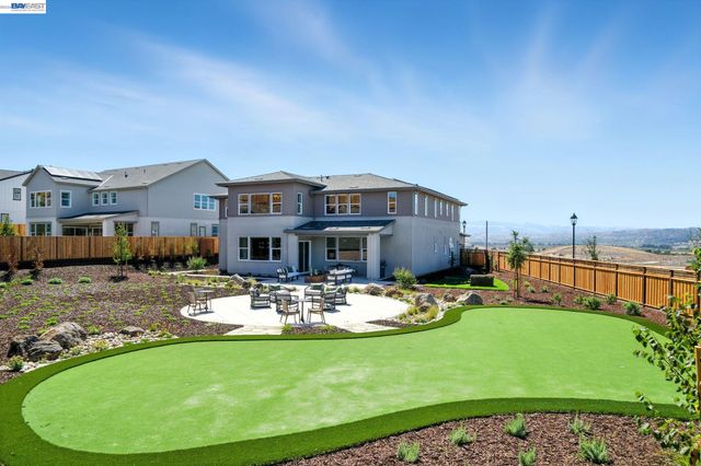 1658 Wren Street, Dublin, CA 94568