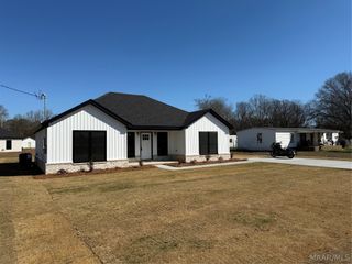 122 Carr Street, Tallassee, AL 36078