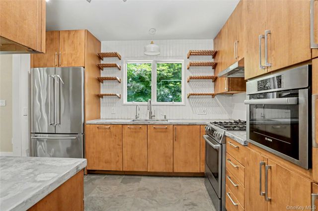 354 Commerce Street, Hawthorne, NY 10532