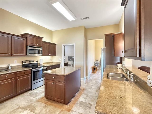 8296 Randall Drive, Navarre, FL 32566