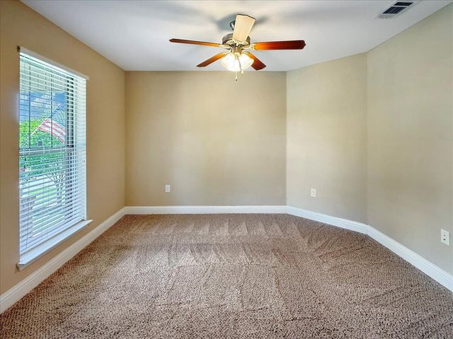 8296 Randall Drive, Navarre, FL 32566