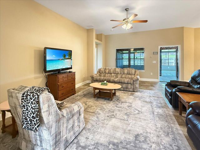 8296 Randall Drive, Navarre, FL 32566