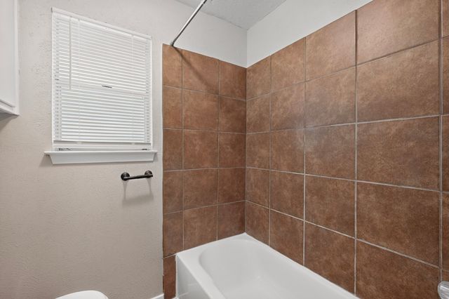 7448 Van Natta Lane, Fort Worth, TX 76112