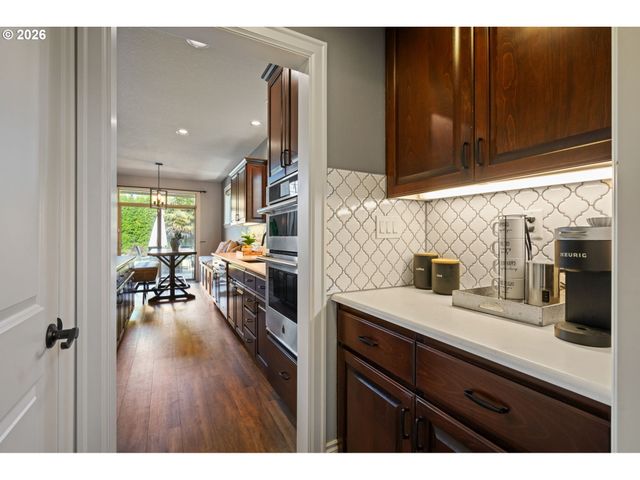 29159 Sw SAN REMO Ct, Wilsonville, OR 97070