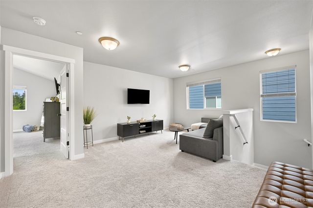8769 69th Place NE, Marysville, WA 98270