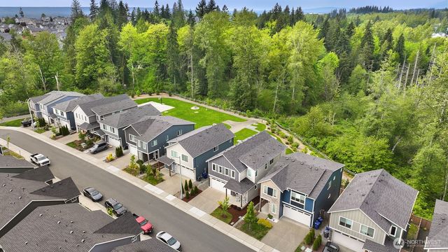 8769 69th Place NE, Marysville, WA 98270