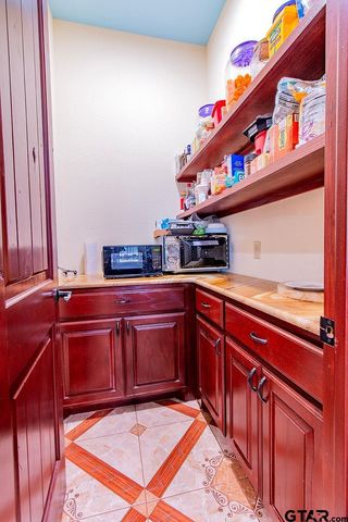 6045 County Road 1110, Grand Saline, TX 75140