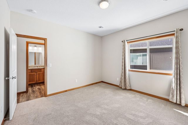 126 9th Avenue NE, Isanti, MN 55040