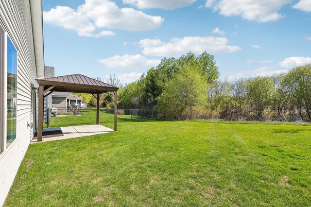 126 9th Avenue NE, Isanti, MN 55040
