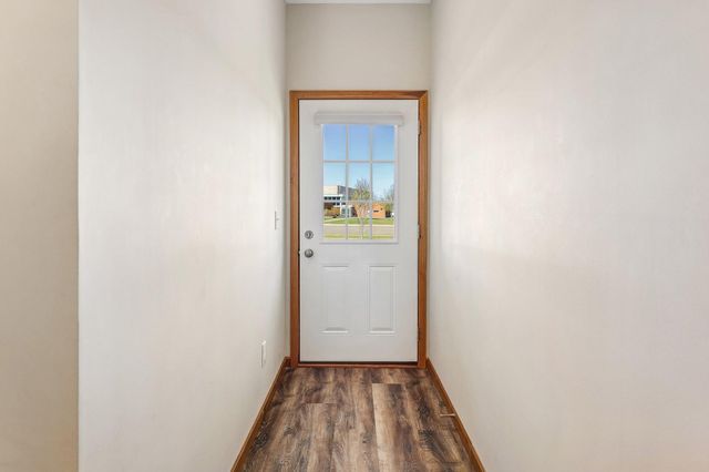 126 9th Avenue NE, Isanti, MN 55040
