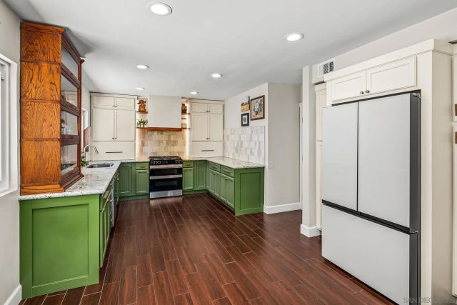 1839 Avocado, El Cajon, CA 92020