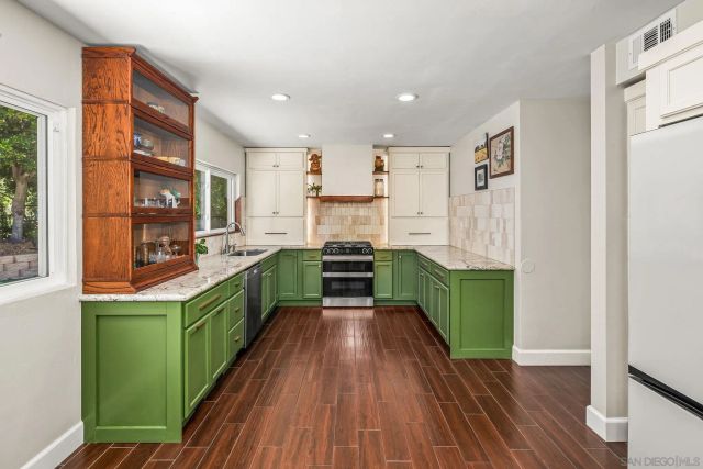 1839 Avocado, El Cajon, CA 92020