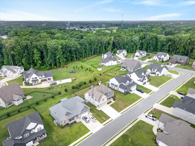 580 Bowden Dr, Clarksville, TN 37043
