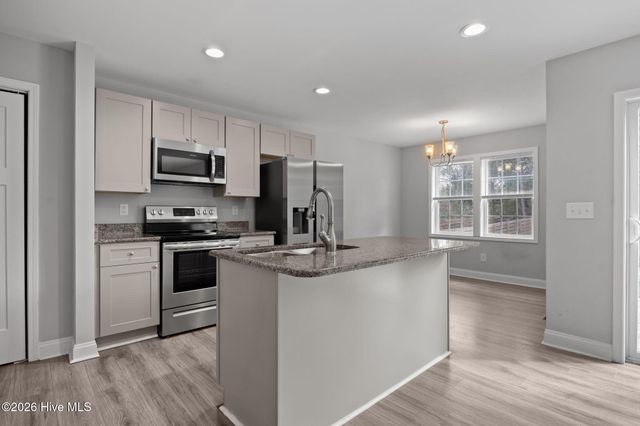 645 S Gaines Street, Southern Pines, NC 28387