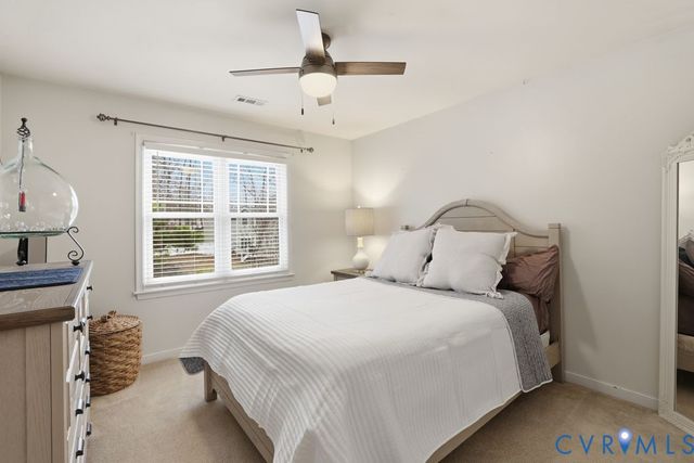 3606 Ivyridge Dr, Chester, VA 23831