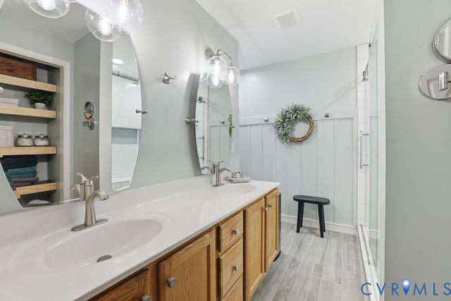 3606 Ivyridge Dr, Chester, VA 23831