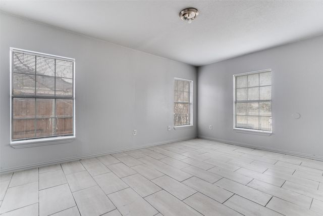 7911 Wanebe Drive, Dallas, TX 75235