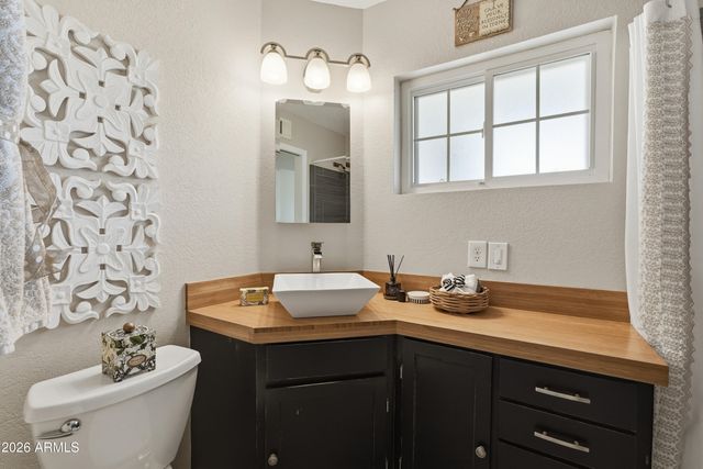 3210 E COLTER Street, Phoenix, AZ 85018