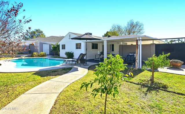 3210 E COLTER Street, Phoenix, AZ 85018