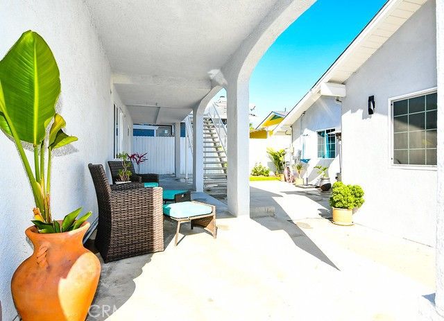 1391 Grand Avenue A, Long Beach, CA 90804