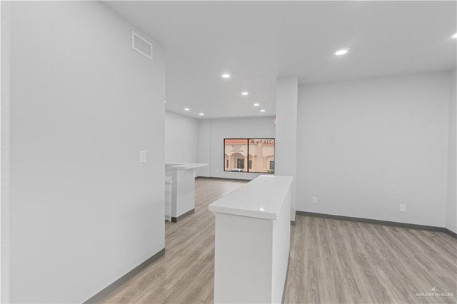 216 E Cano Street B, Edinburg, TX 78539