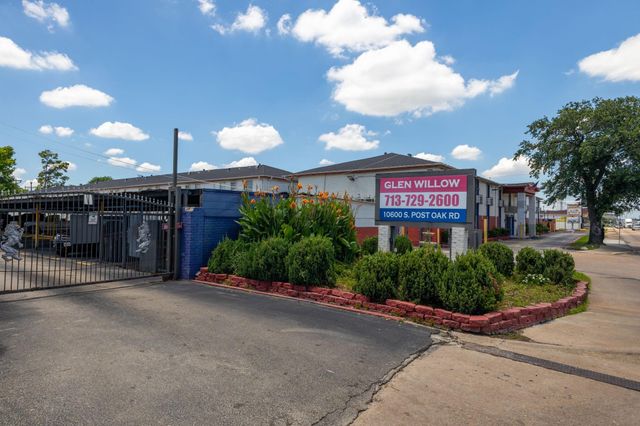 10600 S Post Oak Road 101, Houston, TX 77035