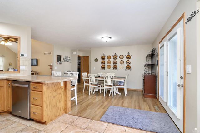 2210 Ponca Drive, Junction City, KS 66441