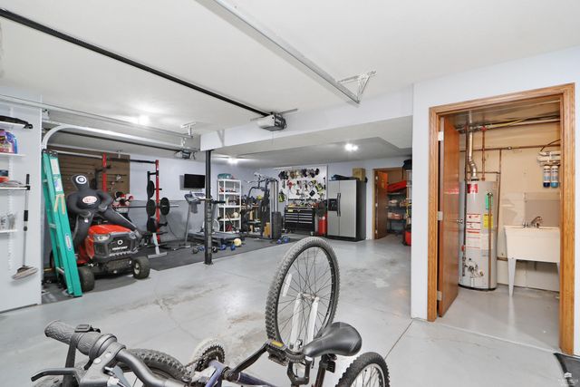 2210 Ponca Drive, Junction City, KS 66441