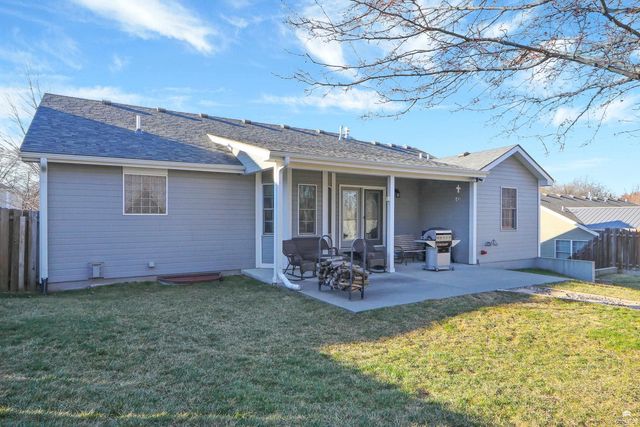 2210 Ponca Drive, Junction City, KS 66441