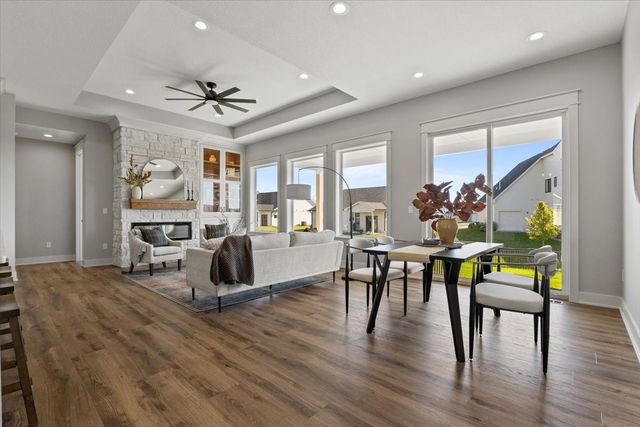 2719 NW Greenwood Street, Ankeny, IA 50023