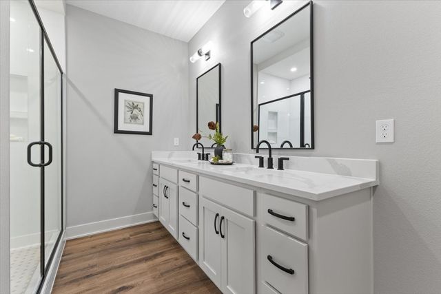 2719 NW Greenwood Street, Ankeny, IA 50023