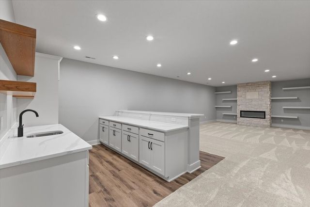 2719 NW Greenwood Street, Ankeny, IA 50023